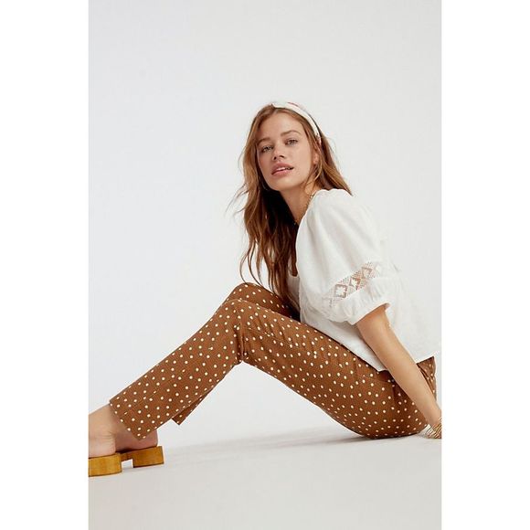 Anthropologie Pants - Anthro Essential Slim Cropped Polka Dot Trouser